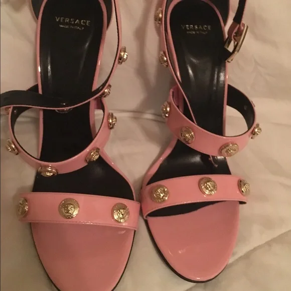 2015 Pink Versace Heels - Picture 2 of 4